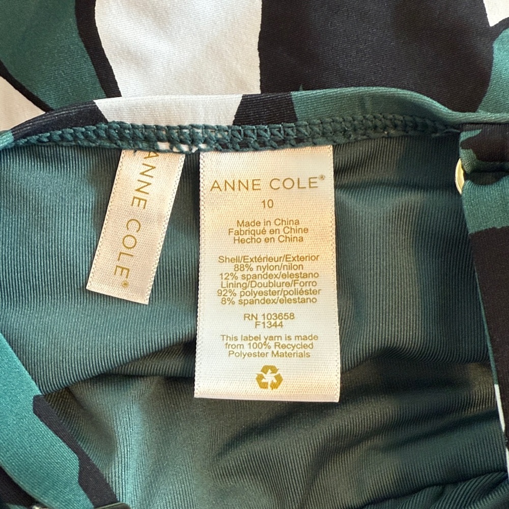 Anne Cole Swimsuit - Picture 8 of 9